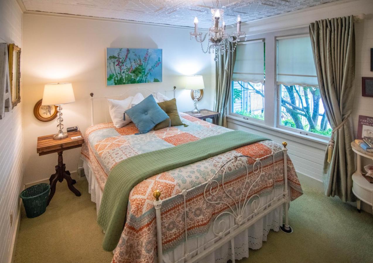 Clementine'S Guest House & Vacation Rentals Astoria Luaran gambar