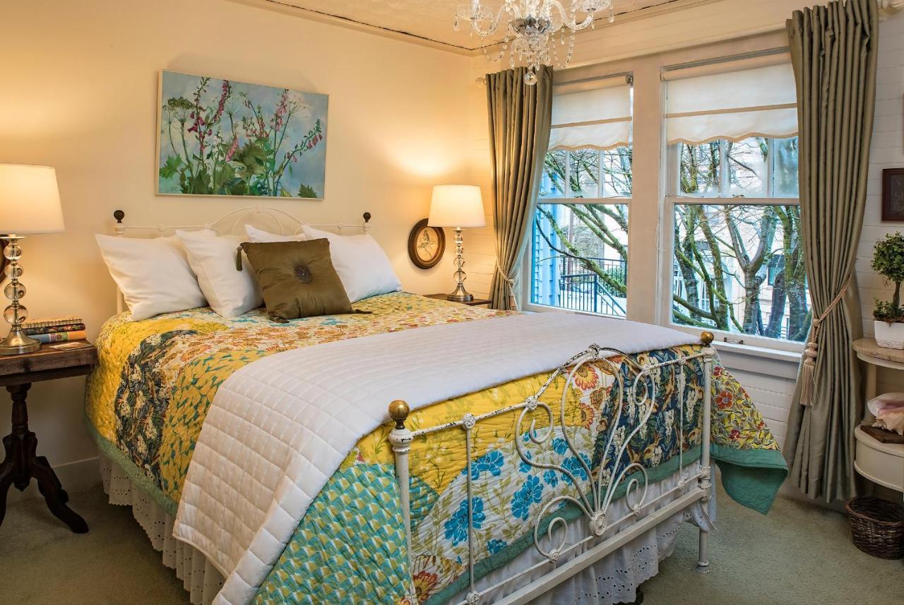 Clementine'S Guest House & Vacation Rentals Astoria Luaran gambar