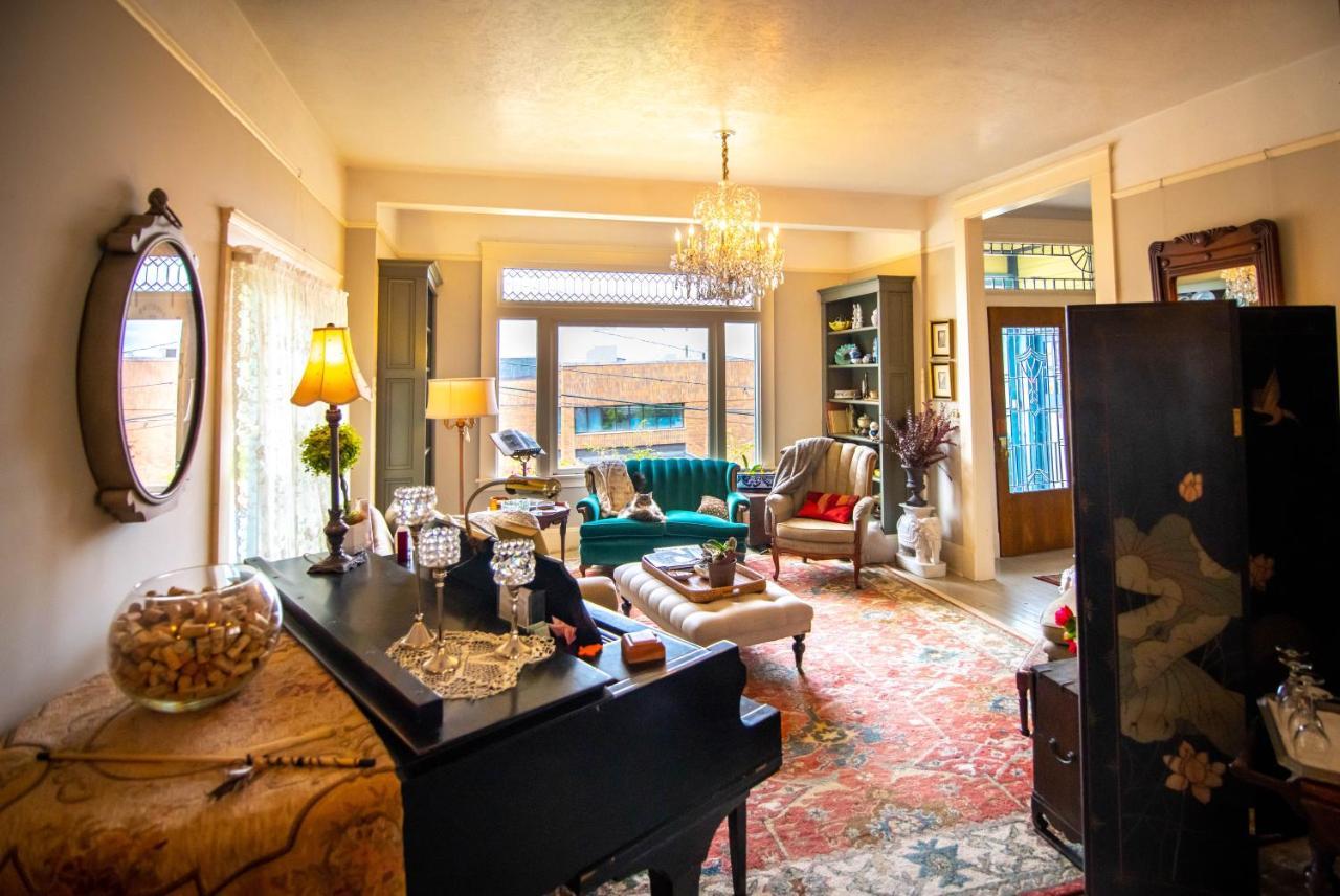 Clementine'S Guest House & Vacation Rentals Astoria Luaran gambar