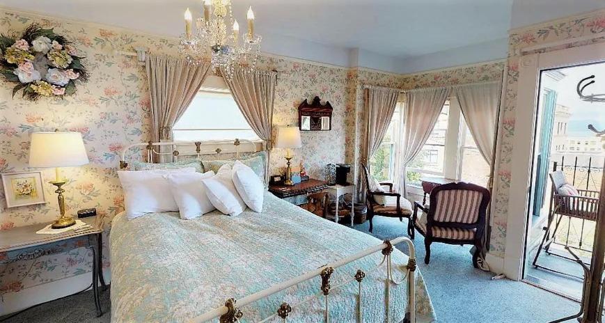 Clementine'S Guest House & Vacation Rentals Astoria Luaran gambar
